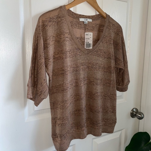 NWT Women’s Forever 21 sheer glittery V Neck top in Bronze size M - Picture 3 of 9